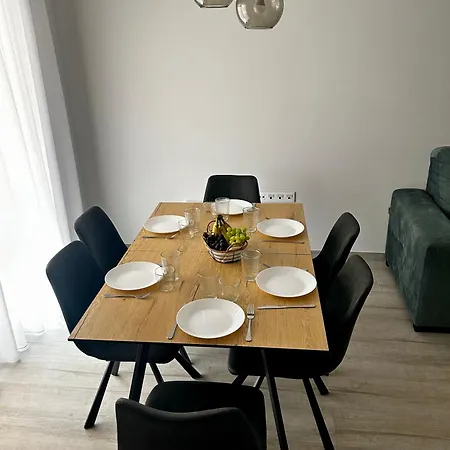 Apartment Sunny In